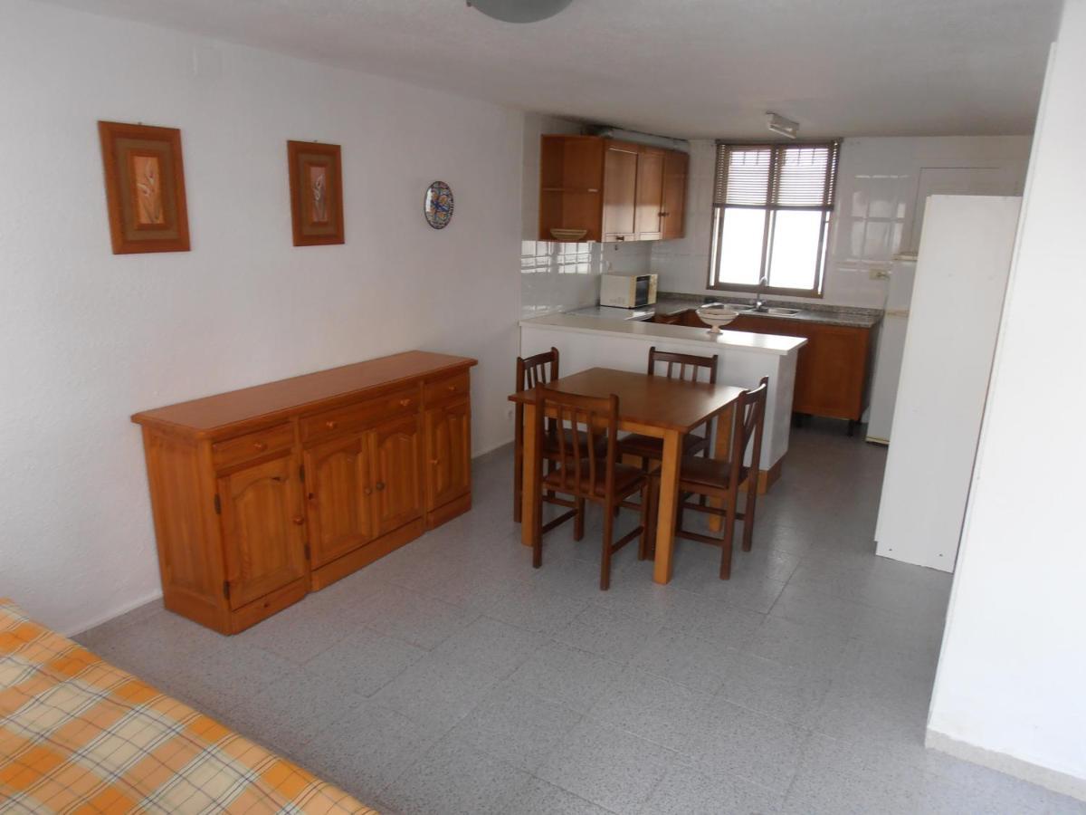 Euromar Iii Bajos Appartement *